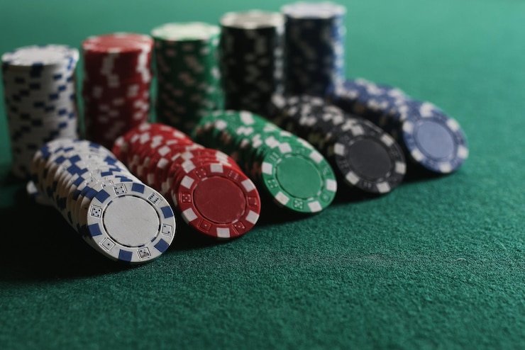Putaran bebas Reactoonz dengan multiplier yang meningkat